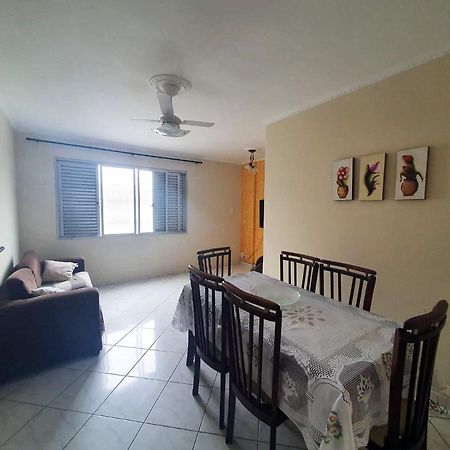 Apto Com Otima Localizacao E A Beira-Mar Em Embare Apartman Santos Kültér fotó